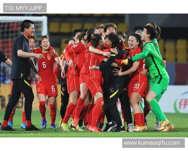 中国与韩国足球对决精彩集锦回顾激情瞬间与经典进球分析 中国与韩国足球对决精彩集锦回顾激情瞬间与经典进球分析